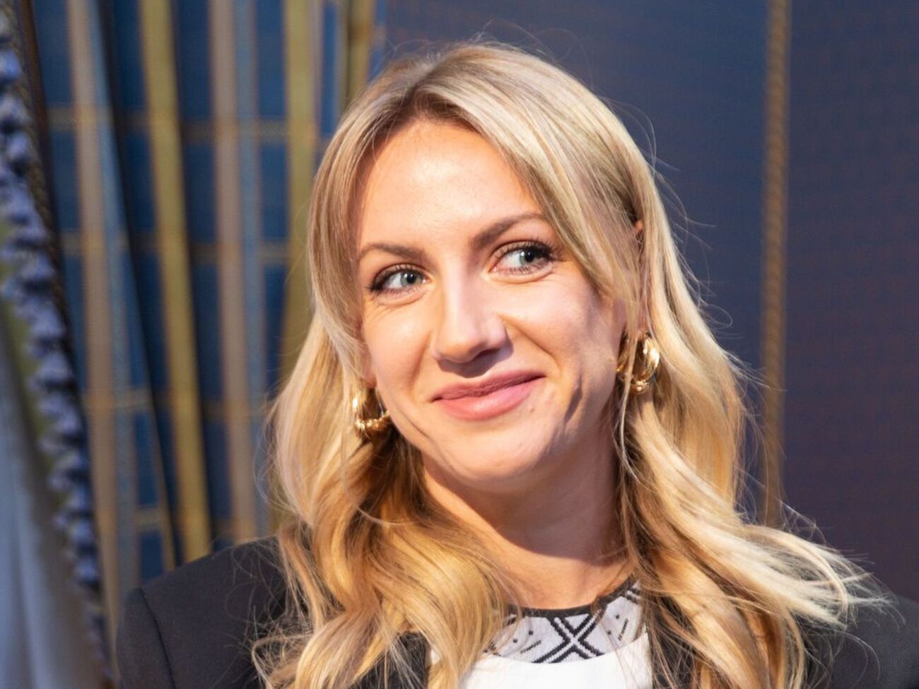 Нікітюк у лютому 2025 року дебютувала в головній ролі в комедії "Песики"