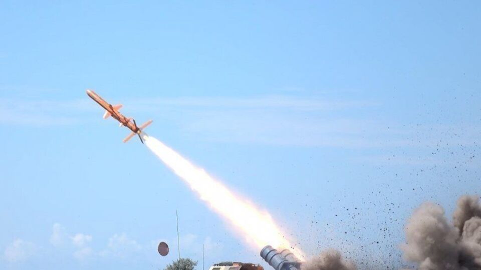 КБ "Луч" разработало крылатую ракету "Нептун", дальность полета которой может достигать 1 тыс. км