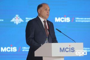 По словам Вольфовича, подготовка к размещению "Орешника" якобы идет по плану