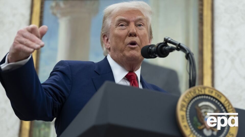 Трамп также рассказал, почему он не вводит санкций против России