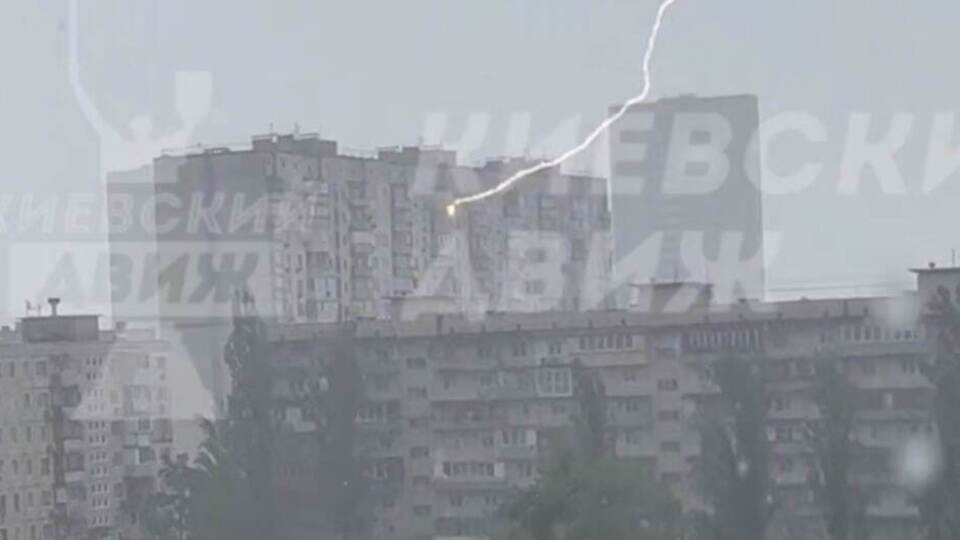 Киев заливает водой
