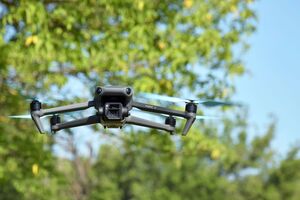 Дрони Mavic використовують на фронті як для аеророзвідки, так і для атак на ворожі цілі