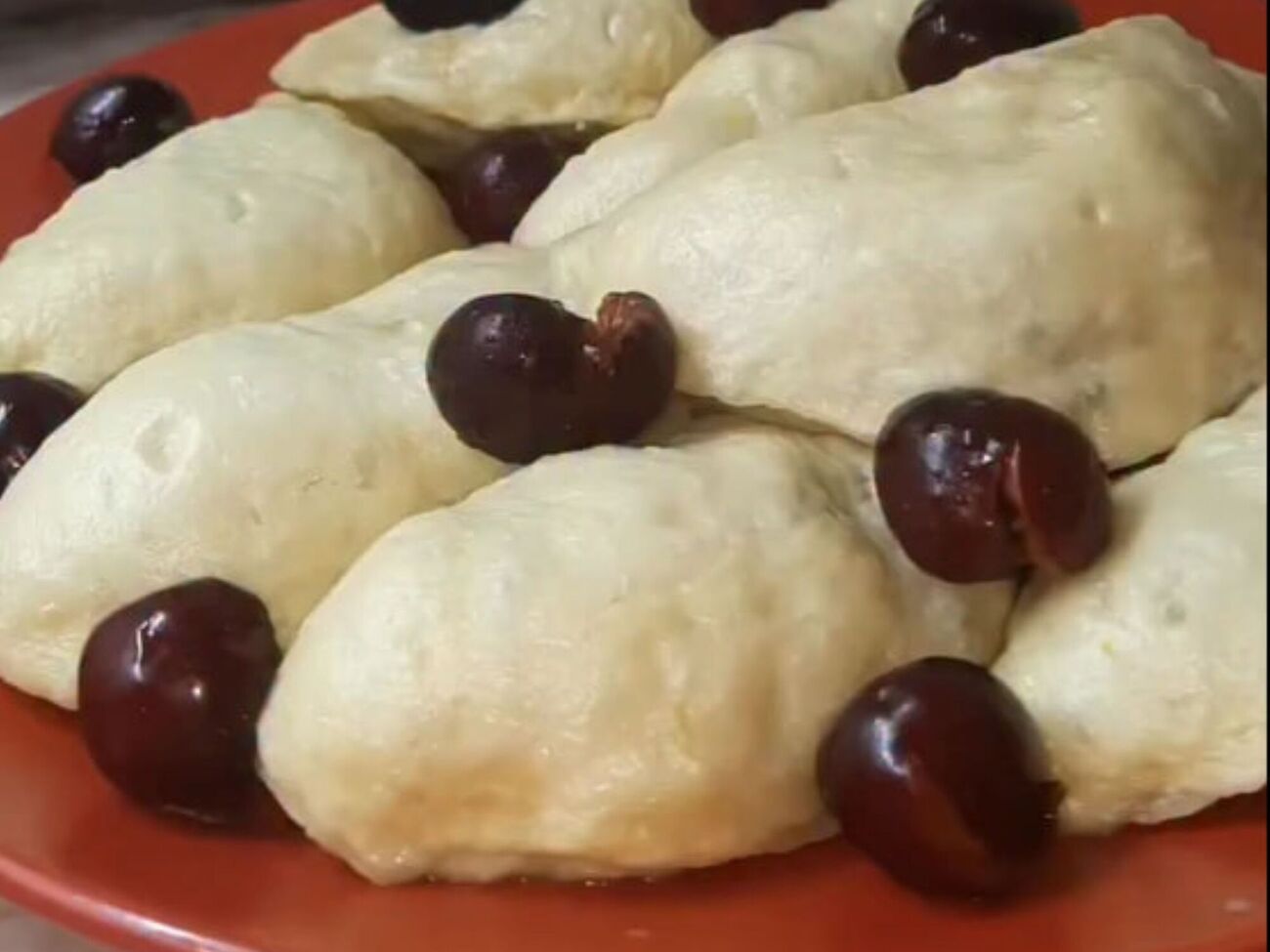 Вареники на парі можна готувати й на сковороді