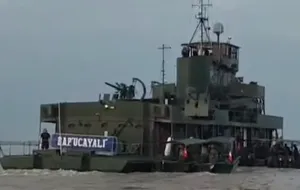 Одного члена экипажа ищут, пишут СМИ