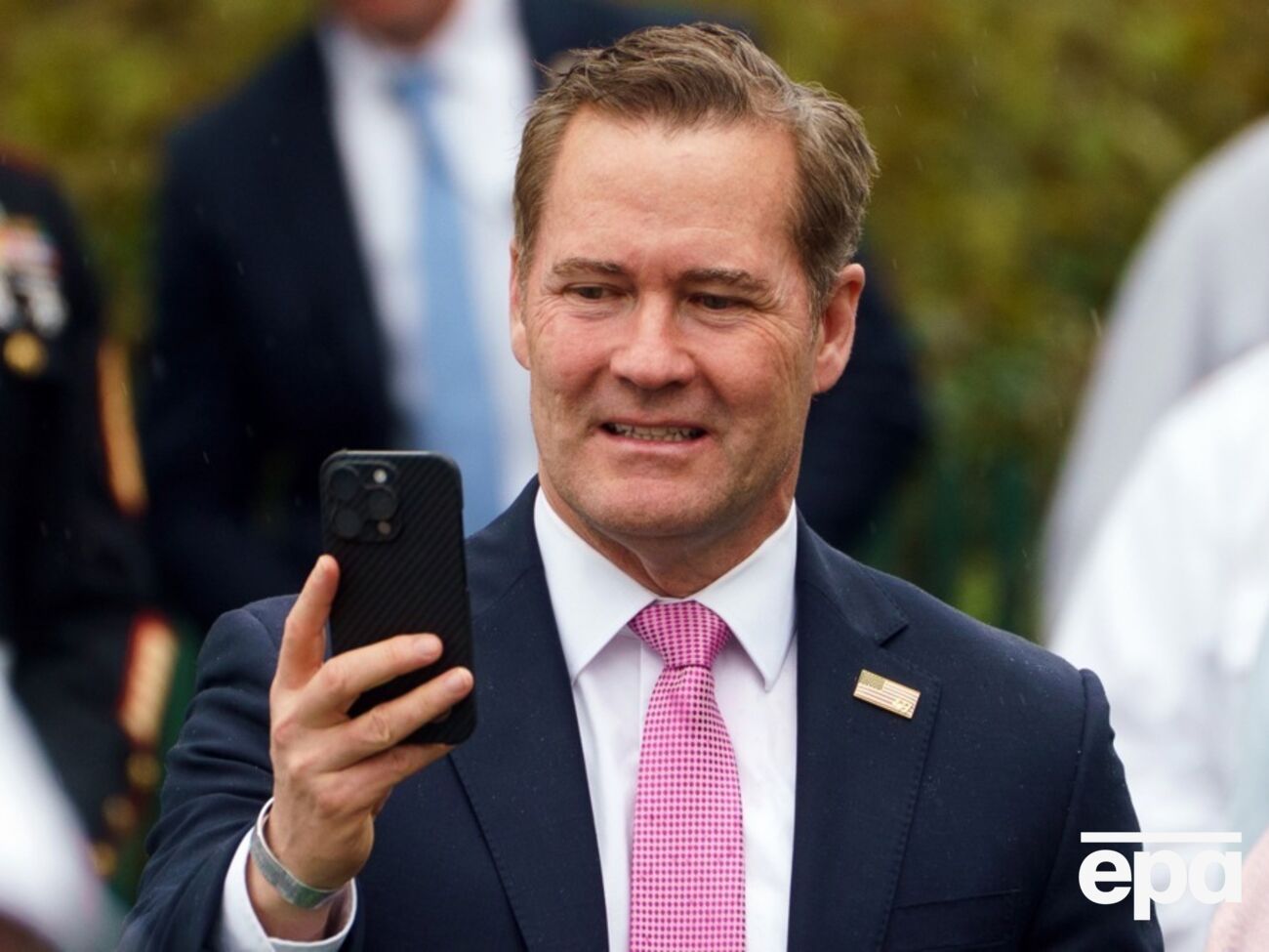 Джерела WP припустили, що Волц нібито активно координував із Нетаньяху воєнні варіанти проти Ірану напередодні зустрічі ізраїльського лідера із Трампом