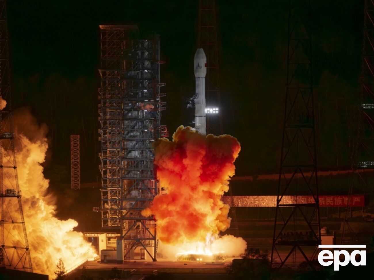 Китай успешно запустил космический корабль