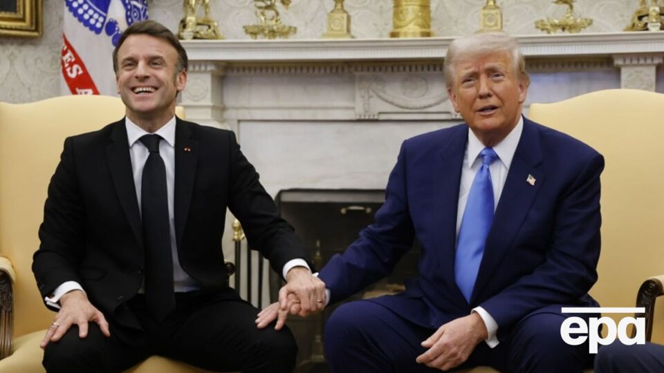 По словам Трампа, у супругов Макронов "все хорошо"