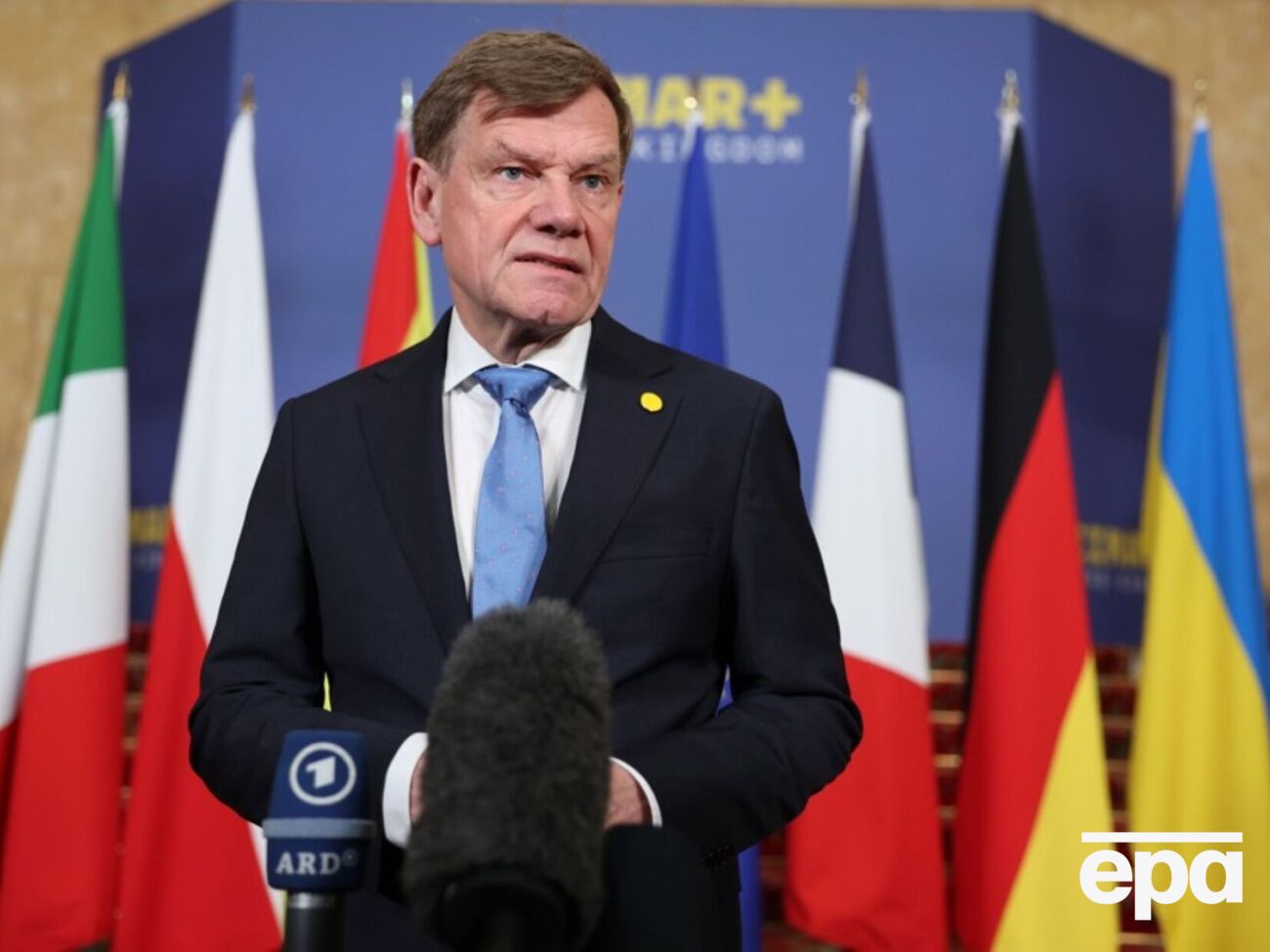 Вадефул также отметил, как успешно защищается Украина