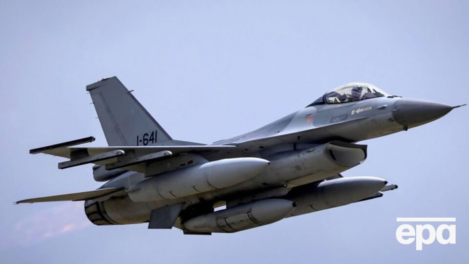 Це програмне забезпечення допомагає керувати бойовими літаками, зокрема, F-16, через Link-16