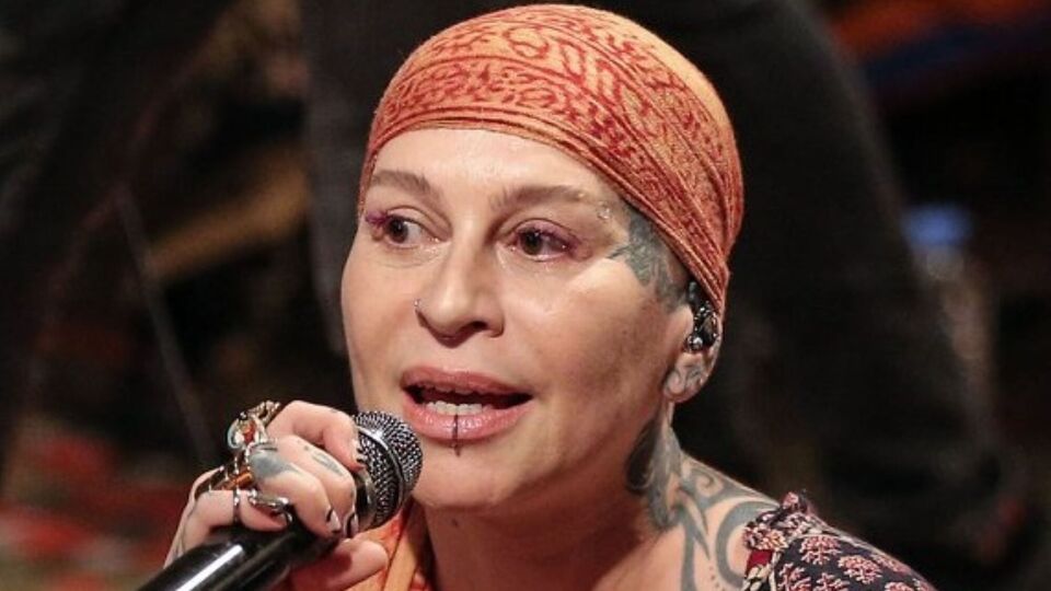 2023 року Наргіз улаштували пранк, нібито з'єднавши її за допомогою відеозв'язку із Зеленським