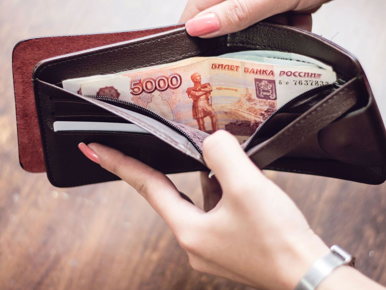 Кремль зможе блокувати розрахунки росіян, повідомили в ГУР МО