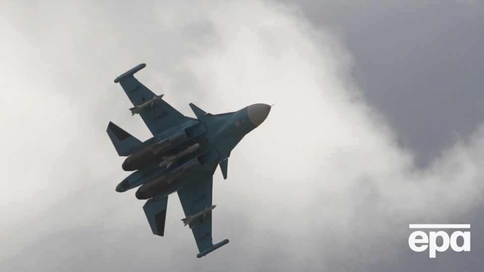 Подростка обвинили в уничтожении военного самолета