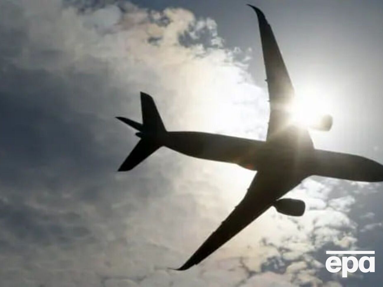 По предварительной информации, пилот успела сообщить авиадиспетчерам о технической неисправности двигателя