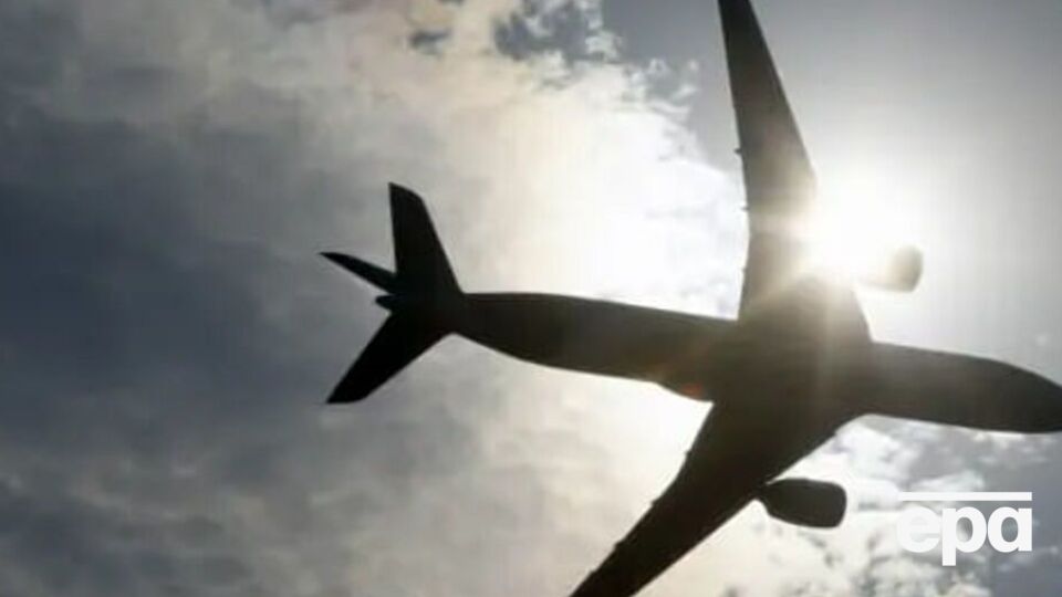 По предварительной информации, пилот успела сообщить авиадиспетчерам о технической неисправности двигателя