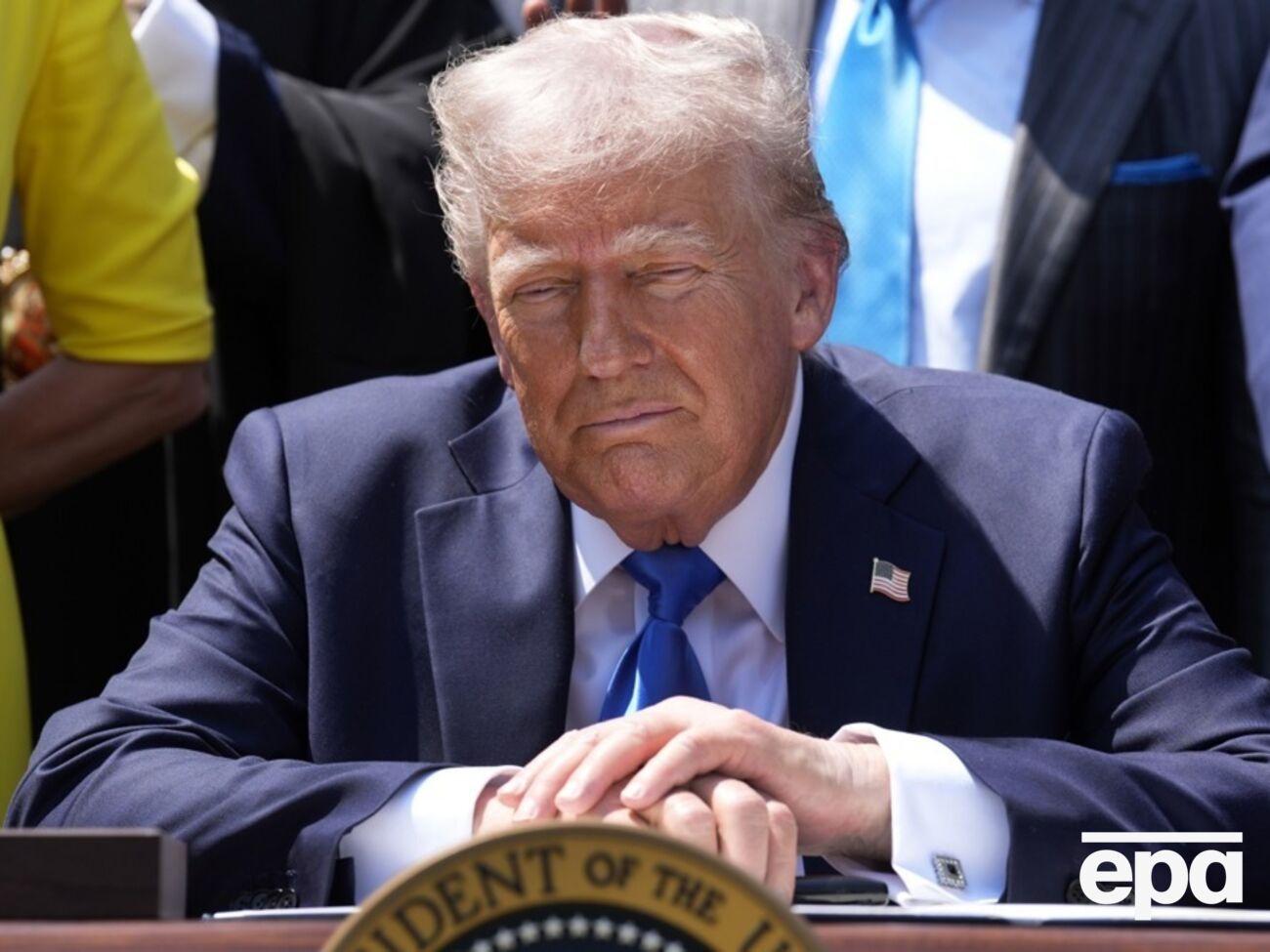 Трампа обвинили в насмешке над католиками