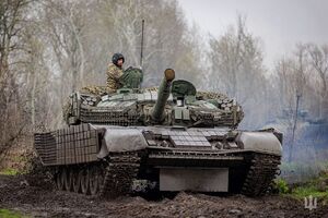 Українські військові ' далі знищують російських окупантів