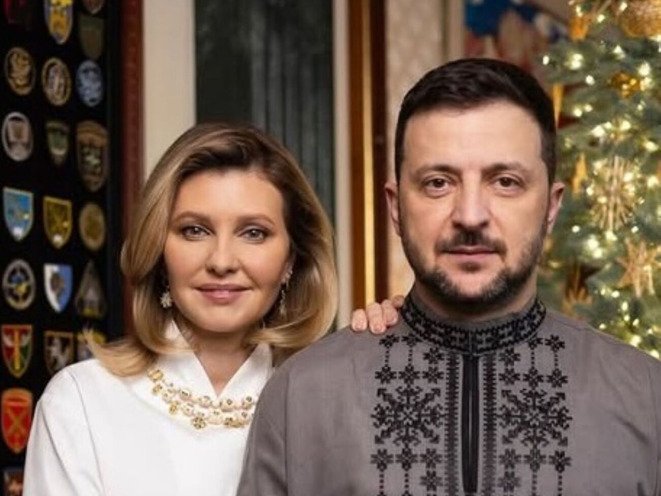 Чехию супруги Зеленские посетили в костюмах темных оттенков