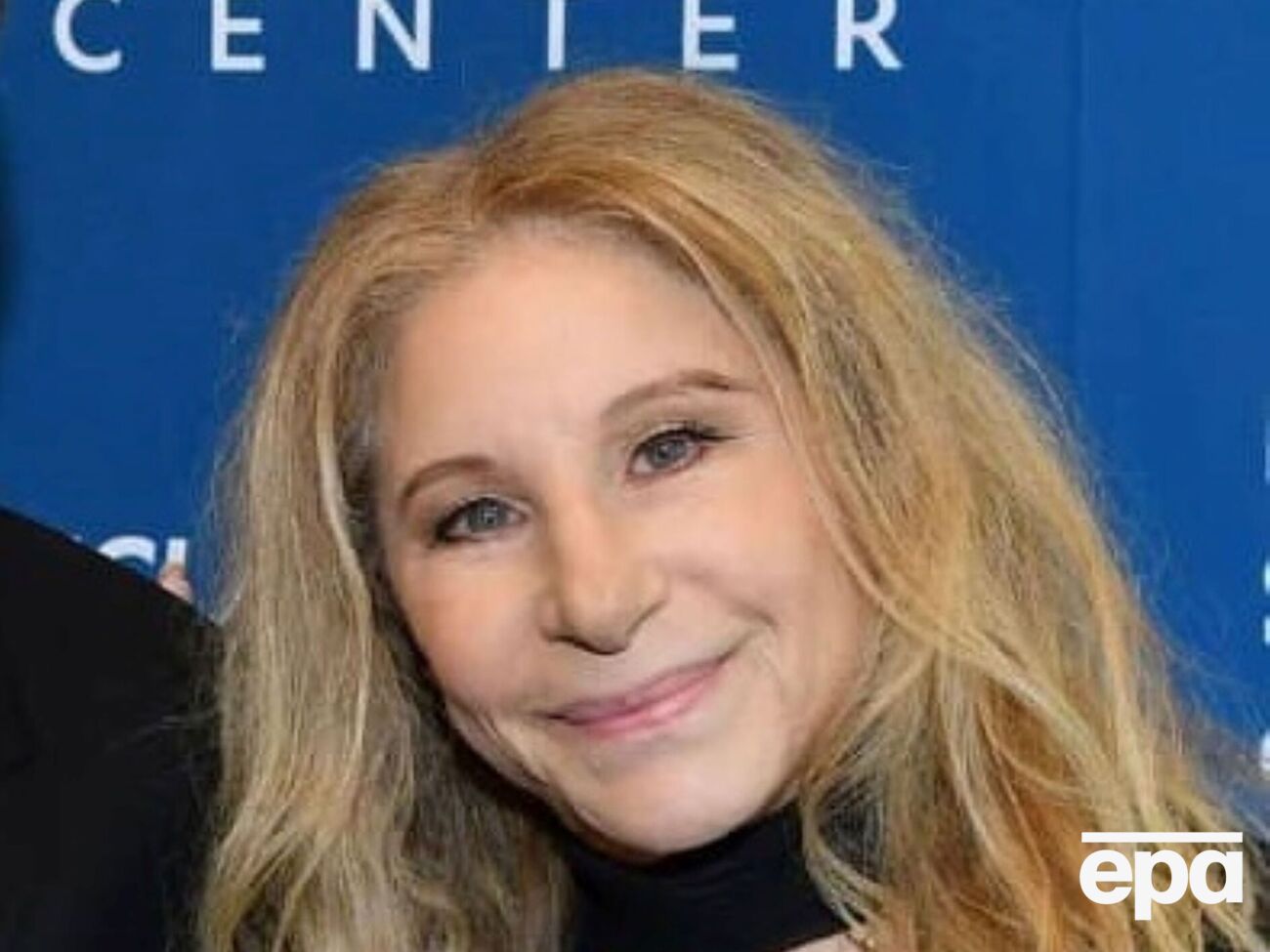 Собаку Фанні Стрейзанд придбала, поки чекала на клонів помершого домашнього улюбленця