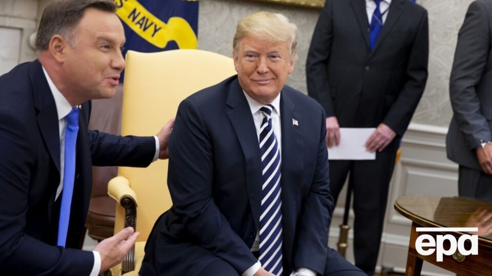 Трамп способен реализовать "очень радикальные и жесткие" меры против РФ – Дуда