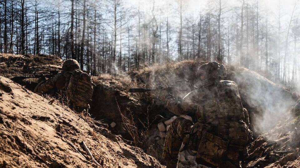 Україна стоїть, доки стоїть піхота, вважає Зеленський