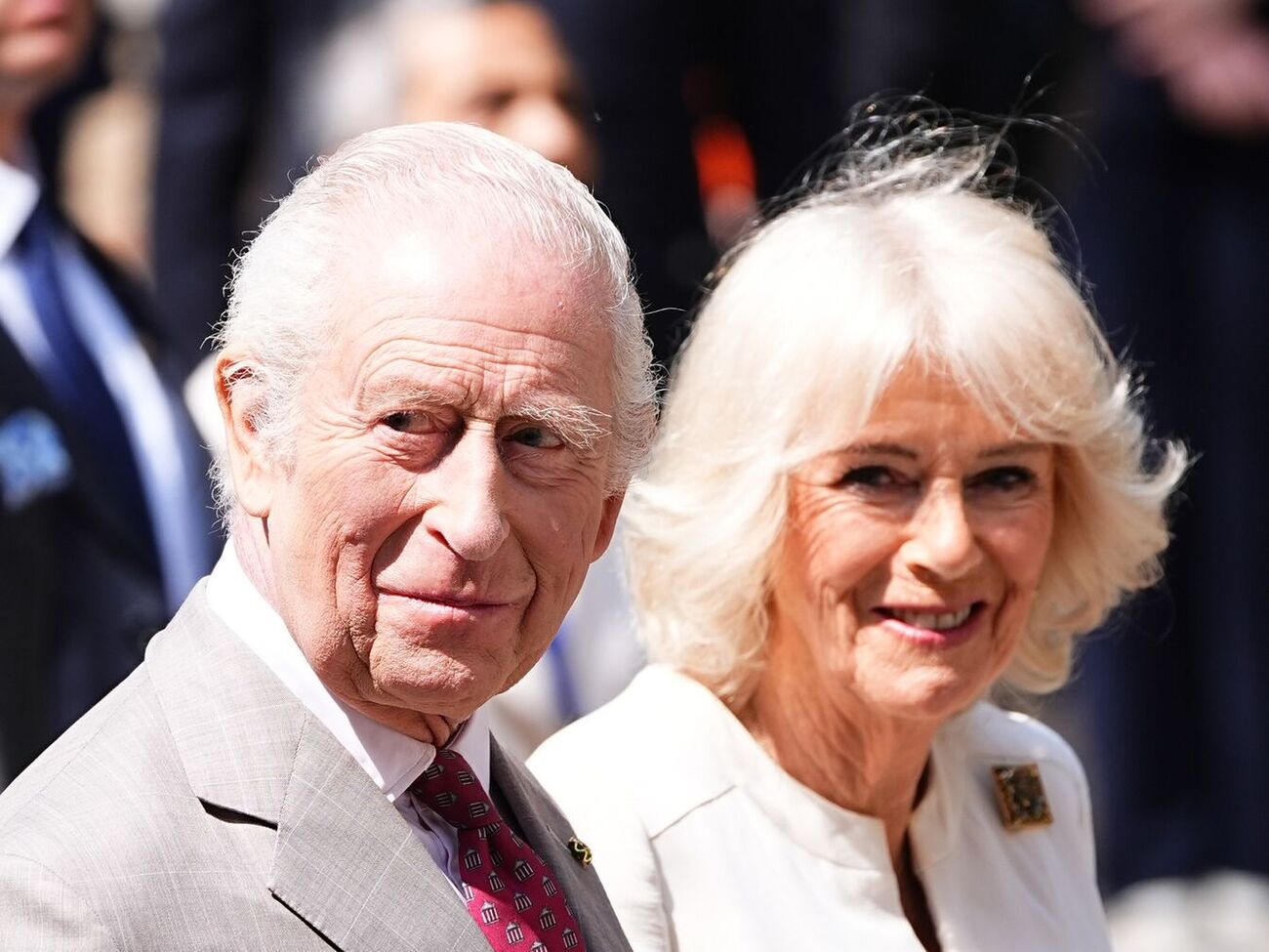 6 мая 2023 года Чарльз III официально стал королем, а его жена – королевой Великобритании