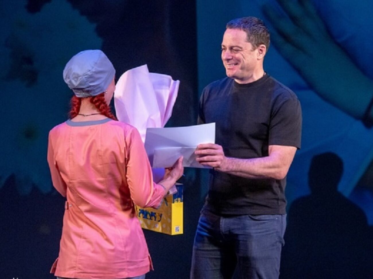 Білоусов: Підтримуємо медичних працівників, від їхньої роботи залежить життя й здоров'я всієї громади