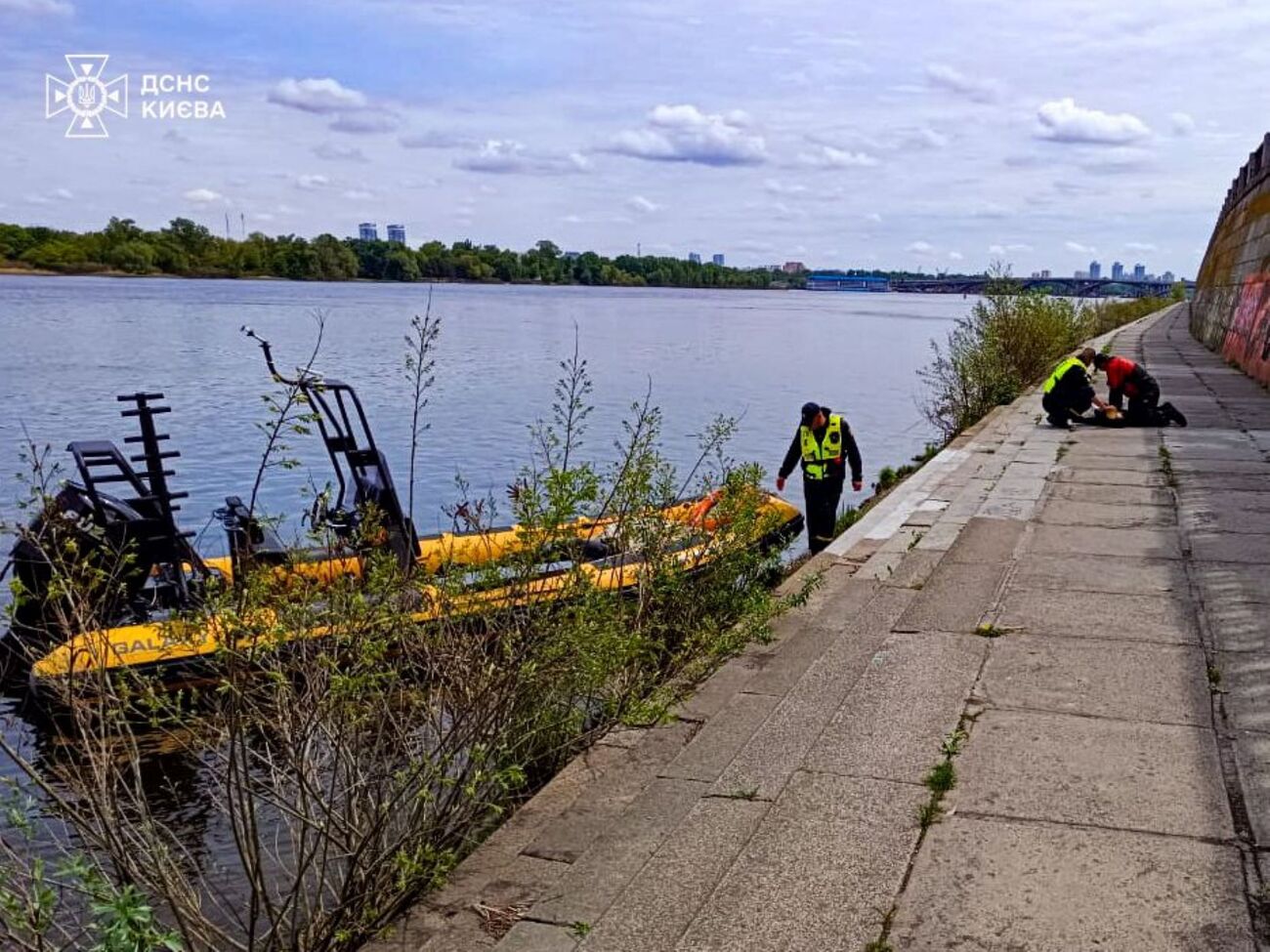 Утопленнице примерно 40 лет, уточнили спасатели