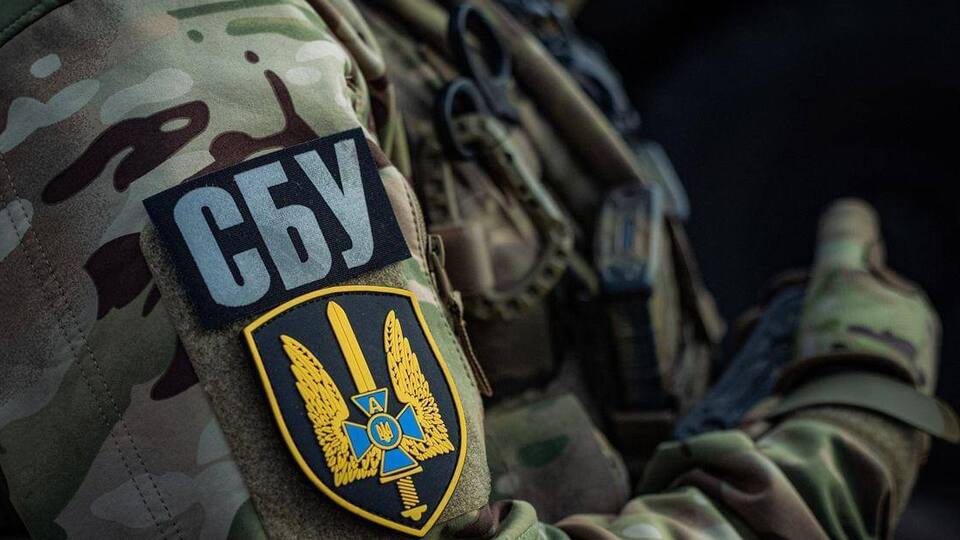 В СБУ отметили, что на объектах были взрывы и пожар