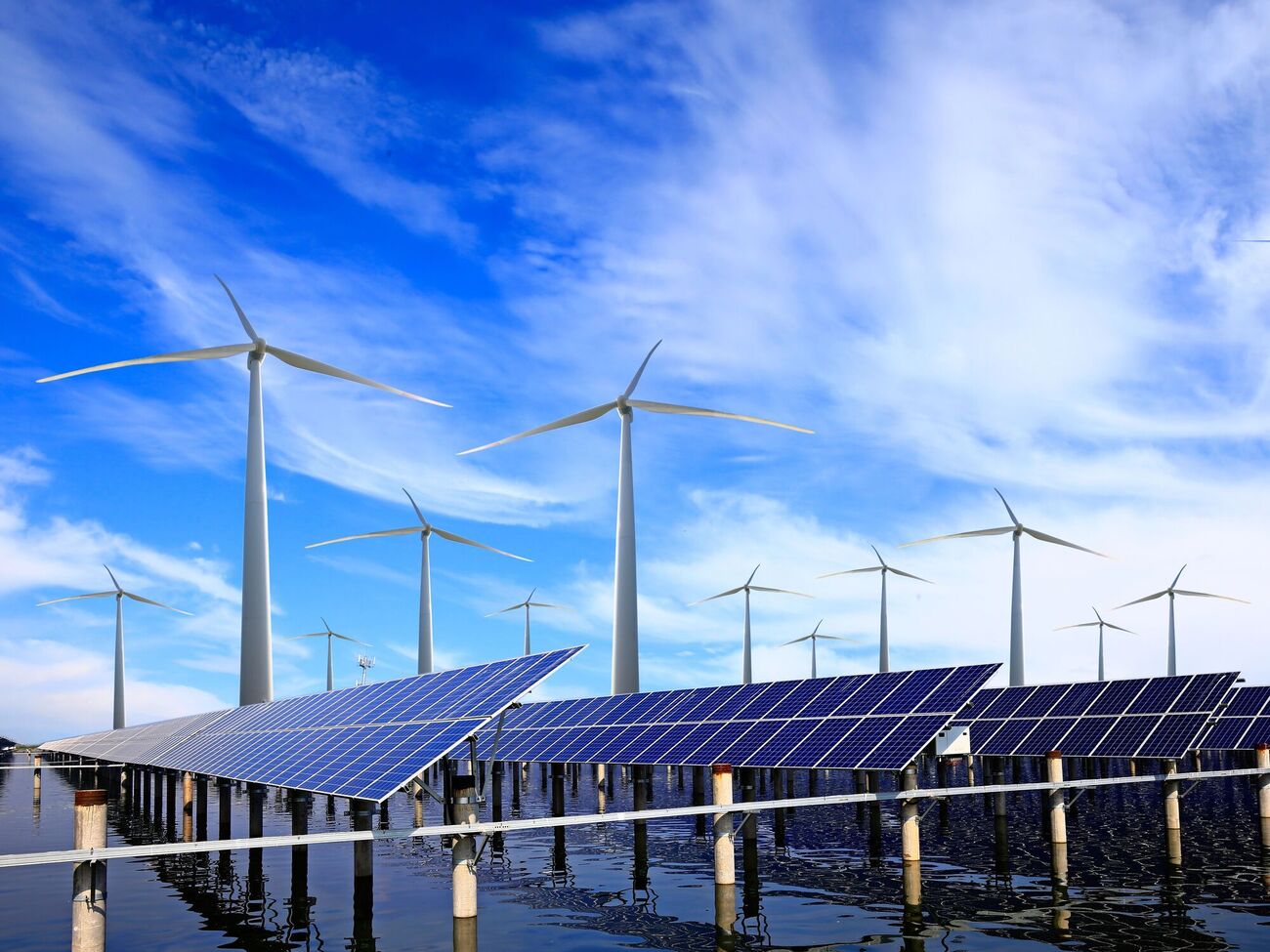 В Украине существует ряд барьеров для развития рынка "зеленой" энергетики, говорится в исследовании