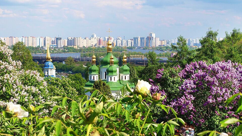 В Киеве 8 мая ожидается +12...+14 °С