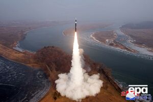 Yonhap обратило внимание, что это второй испытательный запуск баллистики КНДР в сторону Восточного моря после инаугурации Трампа