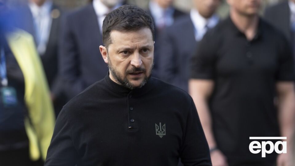 Зеленський із Хрещатика: Три роки тому тут була спалена російська техніка, і тільки такий парад зло може отримати тут