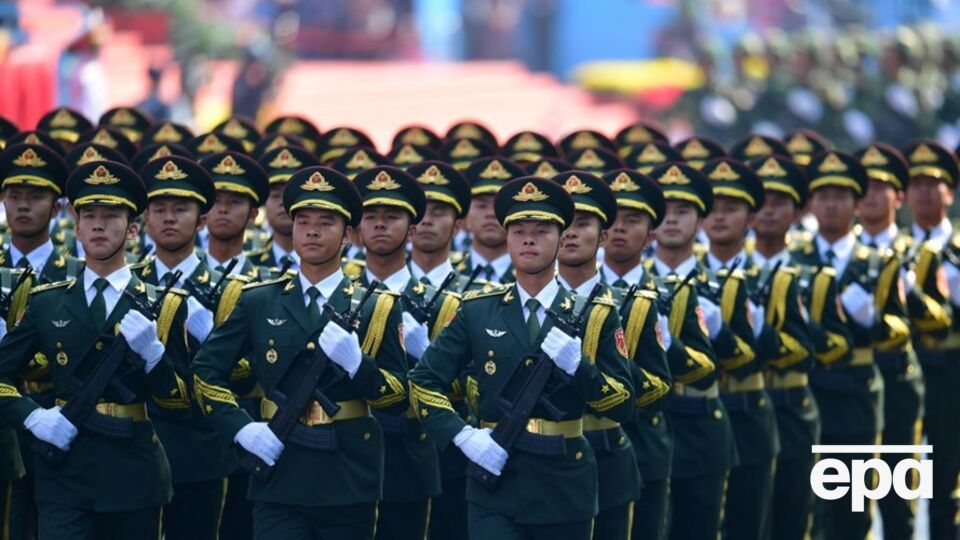 Подразделение армии КНР пройдет по Красной плащади