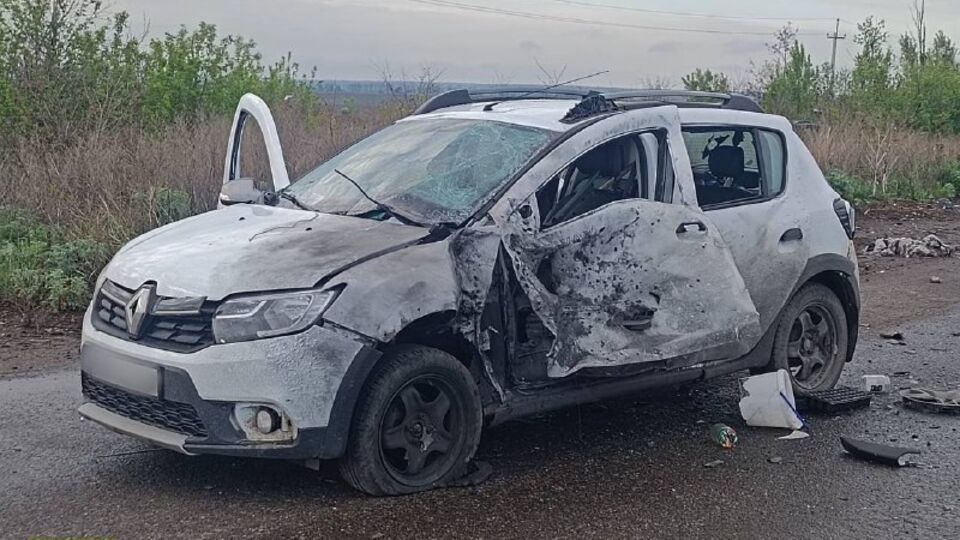 Росіяни вдарили БПЛА по цивільній машині