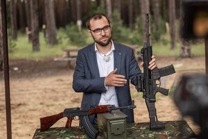 Копечний прокоментував вибір шкарпеток із зображенням охопленого полум'ям Кремля