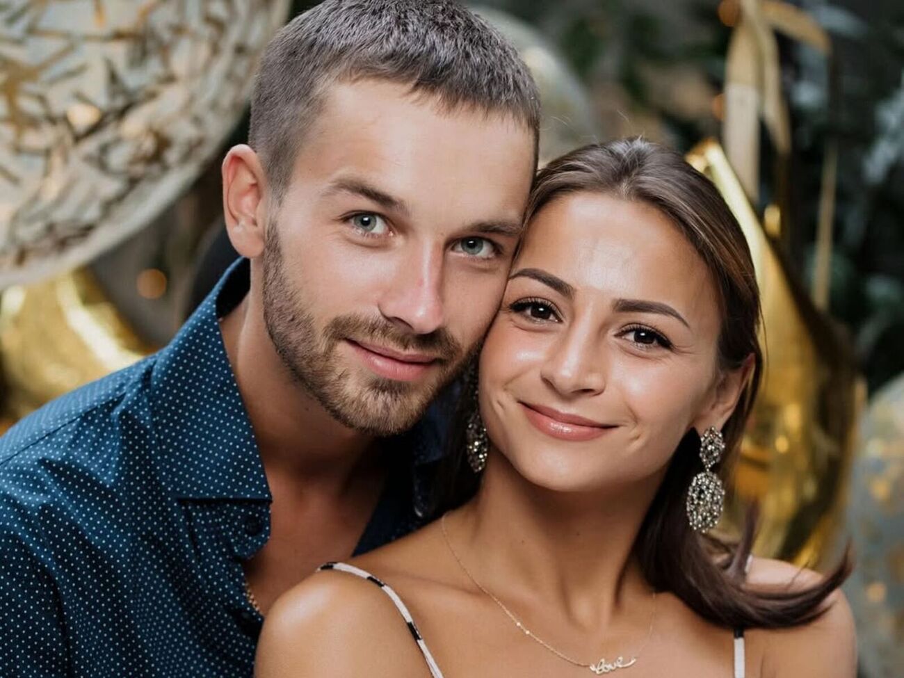 Гвоздева пока что не комментировала свое решение развестись с мужем