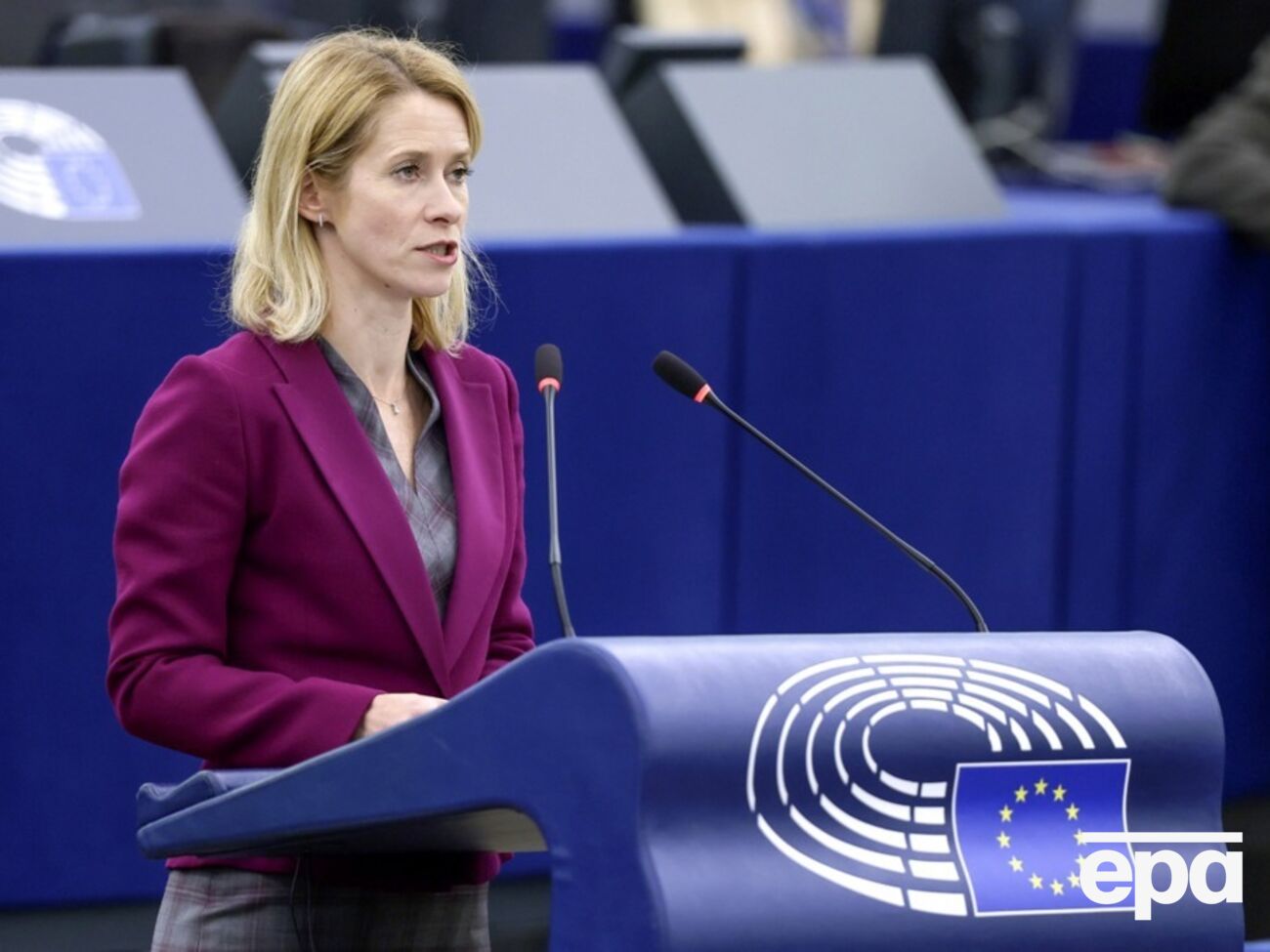 Каллас раскритиковала визит сербского президента в столицу РФ