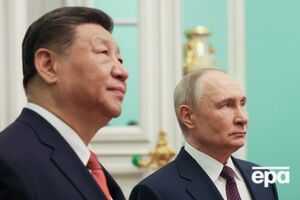 Заявление Си Цзиньпина, похоже, стало первым случаем, когда китайский лидер лично изложил видение КНР о завершении войны против Украины, отмечает агентство