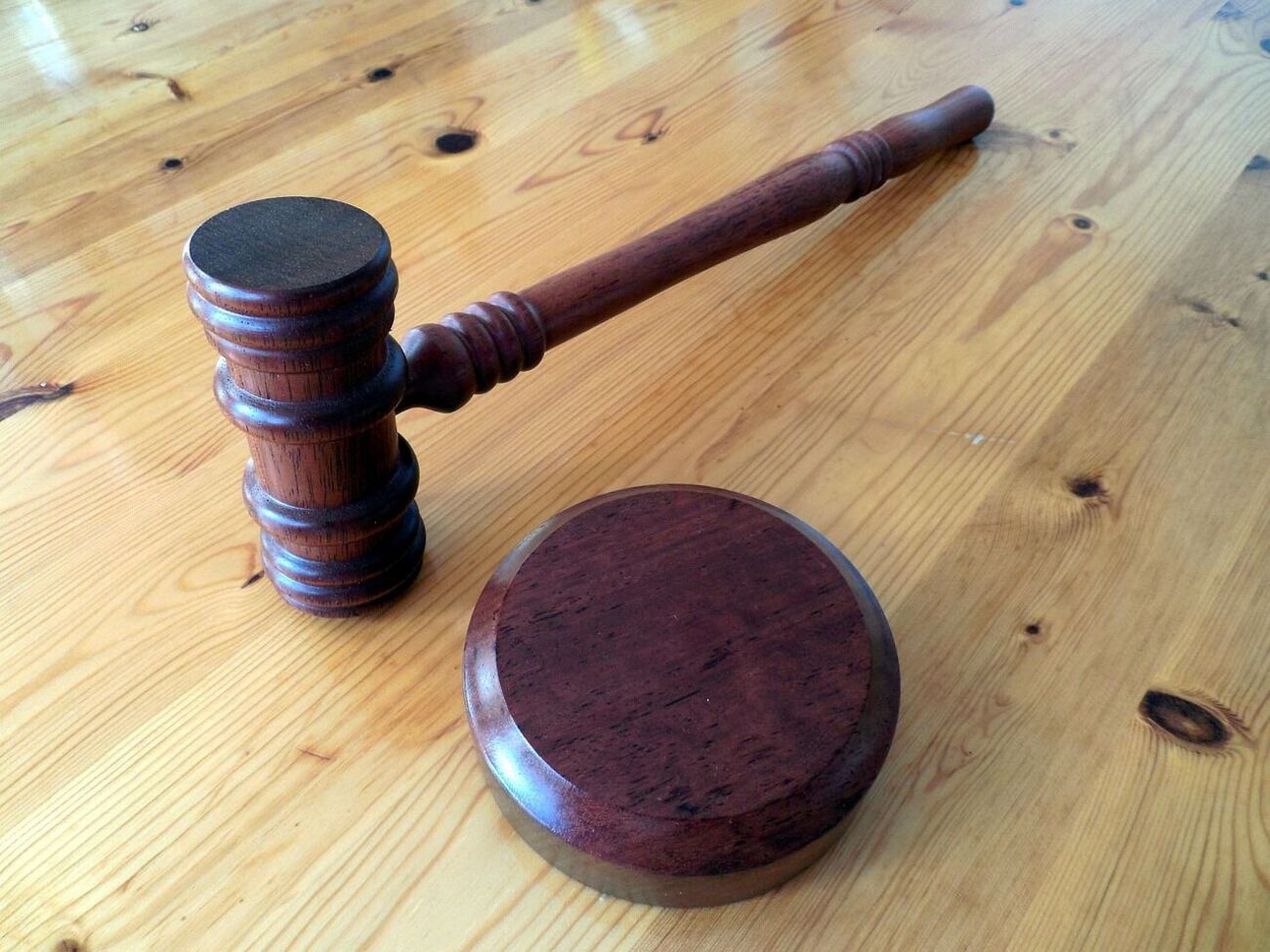 Суд определил подозреваемым меру пресечения
