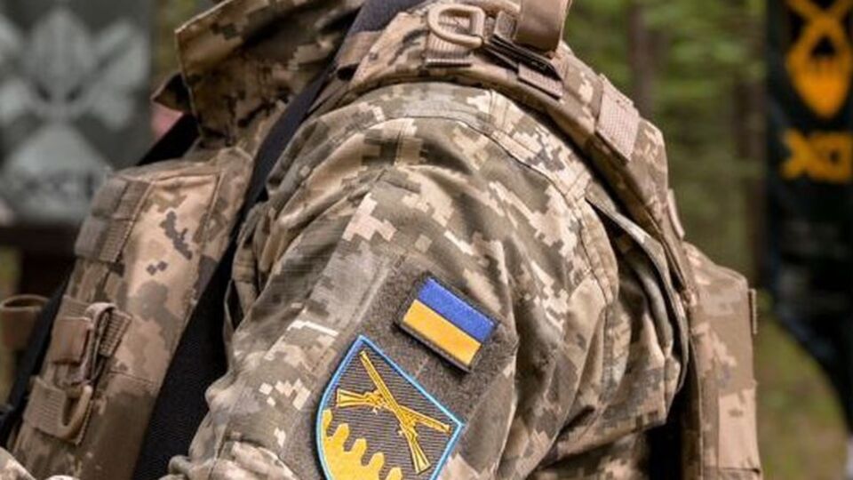 В результате удара погибли 12 человек