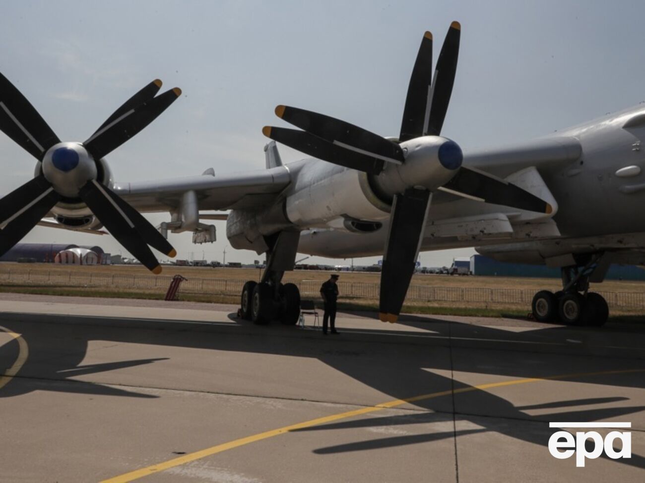 В РФ горят военные самолеты