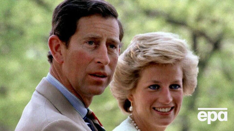 Диана Спенсер вышла замуж за принца Чарльза 29 июля 1981 года в 20-летнем возрасте