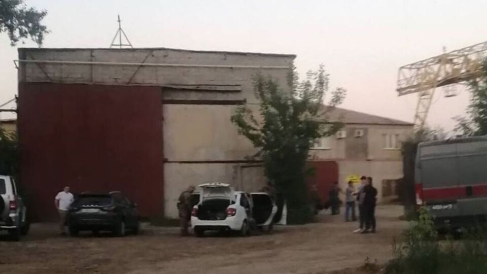 Помещение, где могли собирать дроны, сдавали в аренду за 350 тыс. руб. Устройства туда, предположительно, доставили из Казахстана