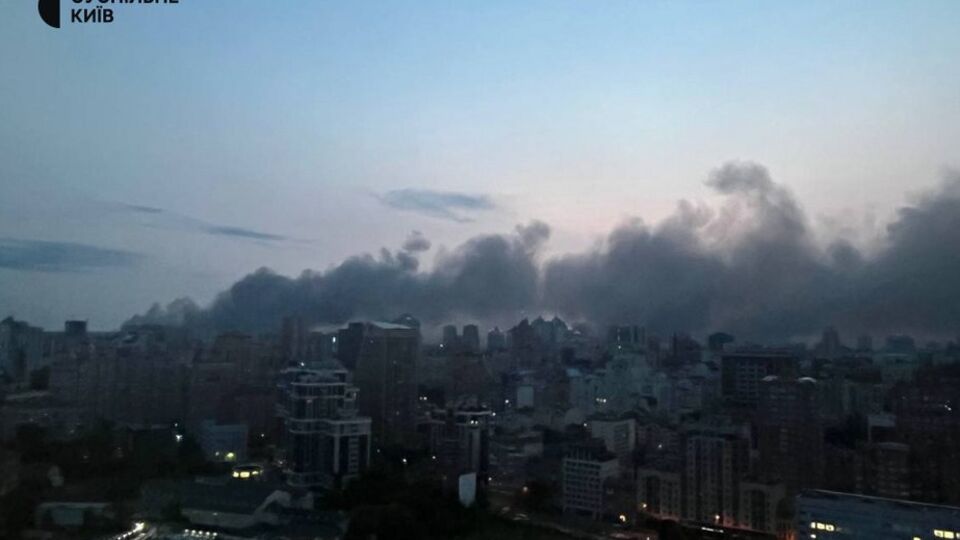 Повреждения есть в семи районах Киева