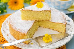 Бисквит получается влажным и очень вкусным