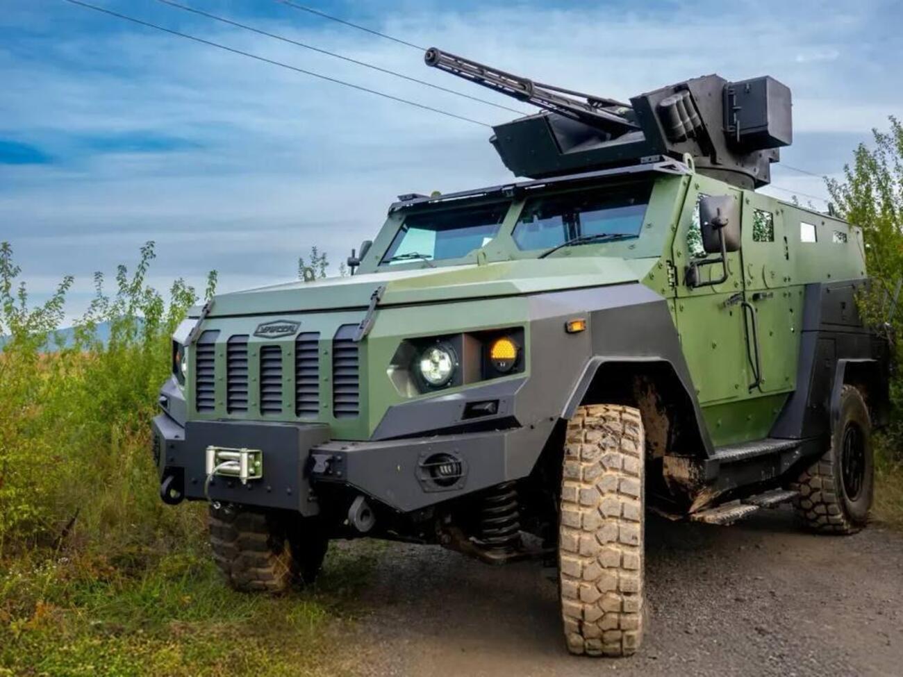 Такой техники на фронте нужно много, говорит гендиректор "Української бронетехніки"