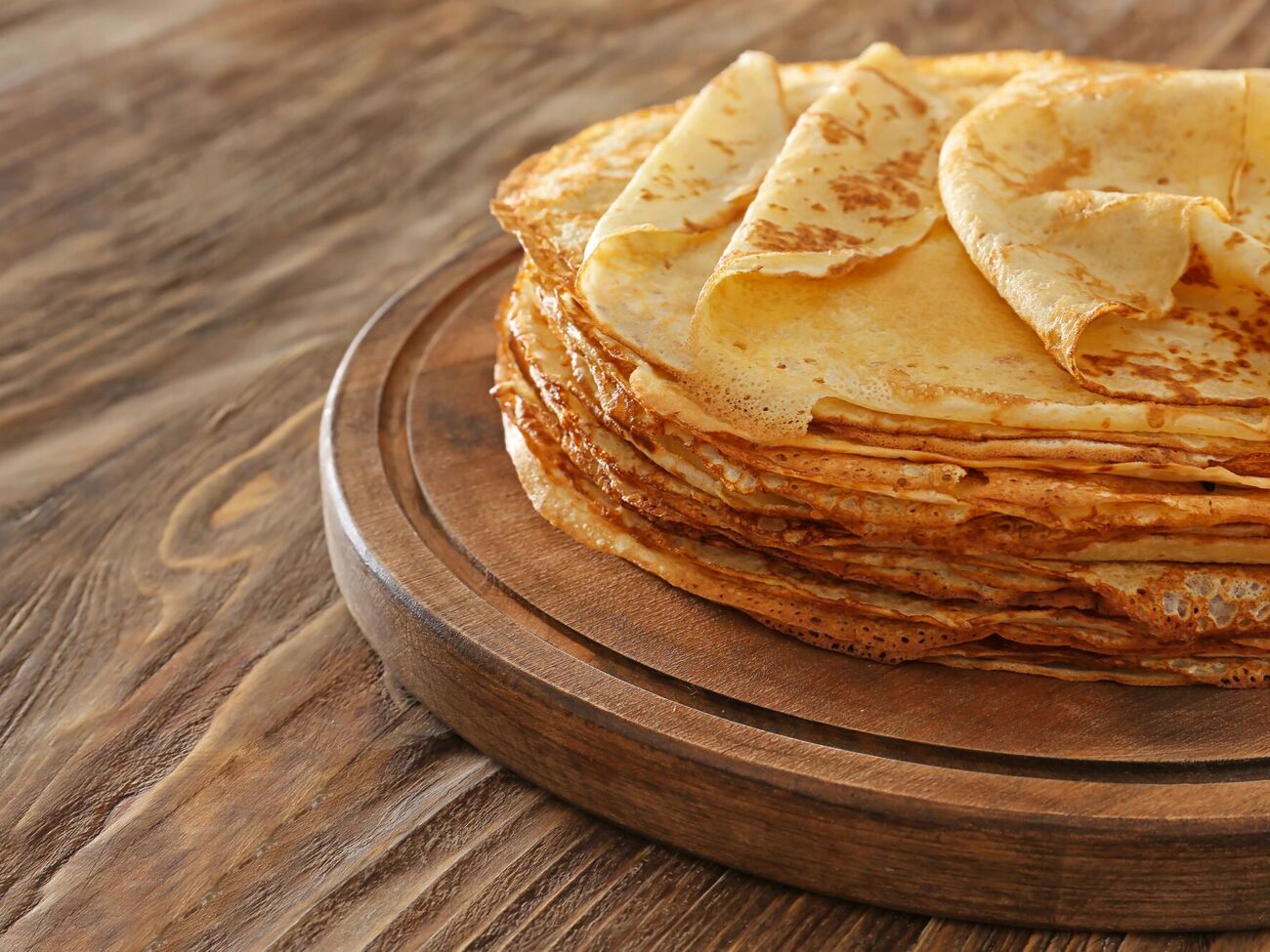 Этот рецепт блинчиков – без молока, но с майонезом