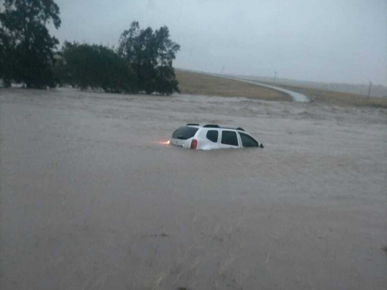 В Южной Африке бушует непогода