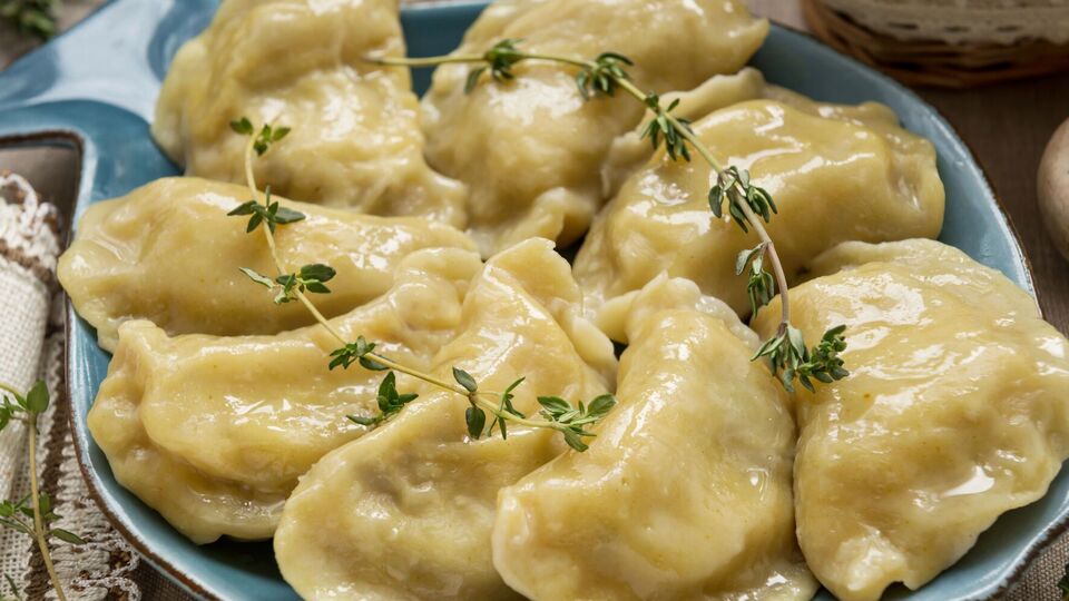 Це тісто потрібно готувати на основі кефіру