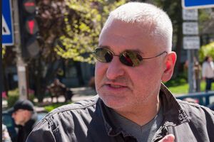 Горько на это смотреть. Арестович продемонстрировал, как все превратить в ноль